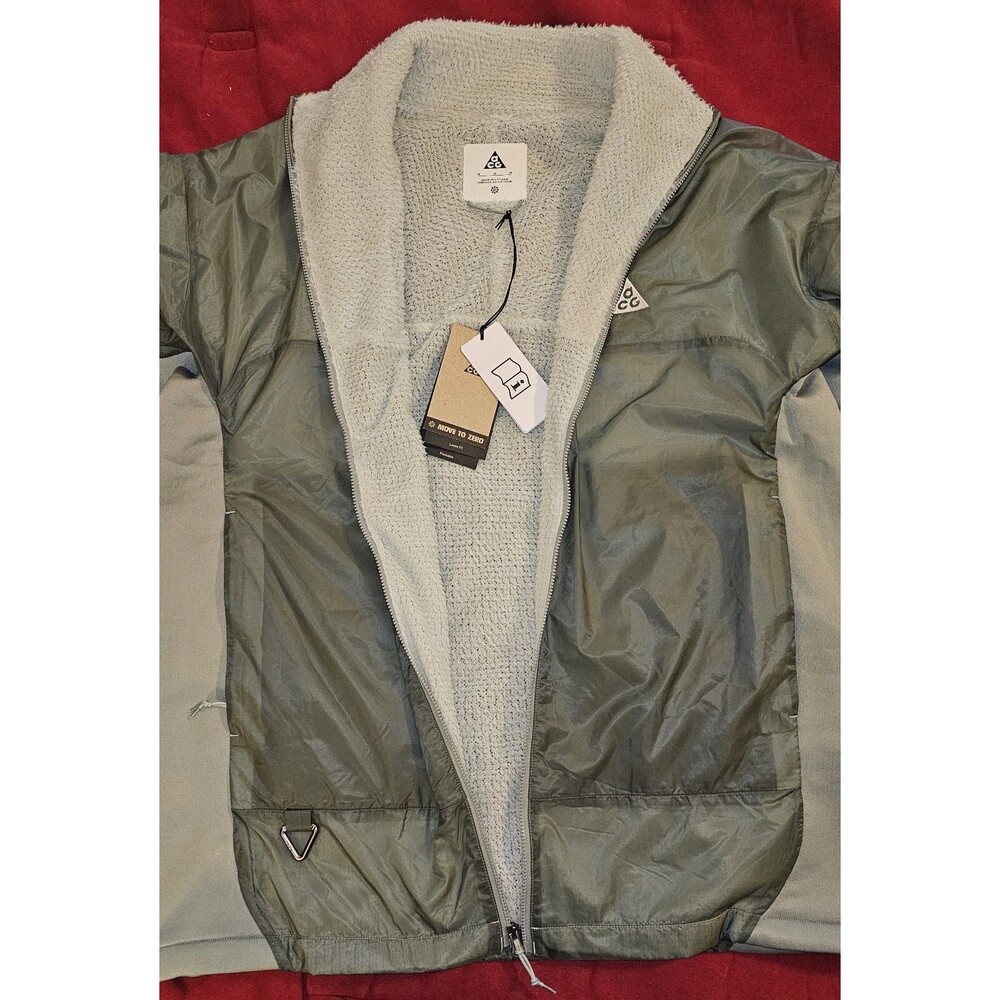 Nike ACG Sierra Light Men’s Jacket Size M DX7880-330 Full Zip Light Silver